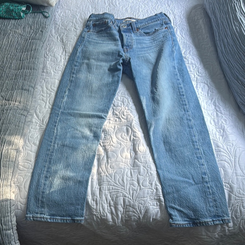 Levi's Women's Wedgie Straight Leg Jeans